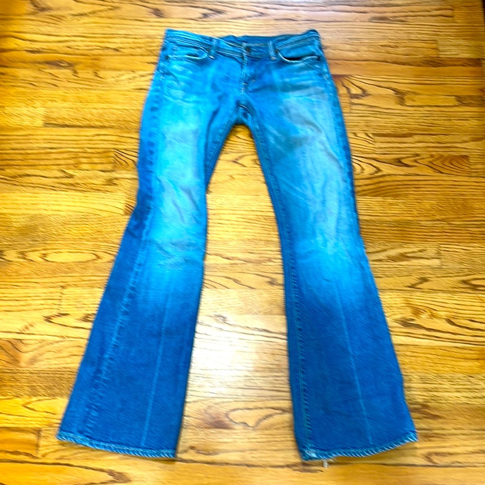 Citizens of Humanity flare jeans. Ingrid #002 stretch. Low waist flair.